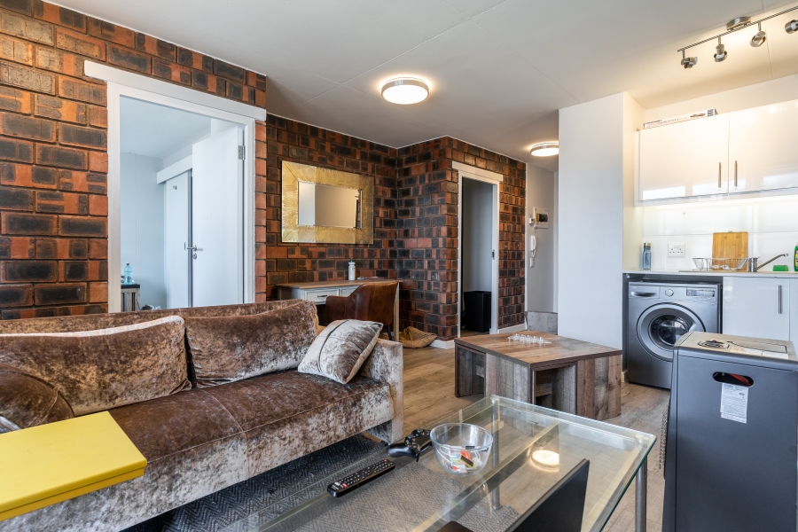 To Let 2 Bedroom Property for Rent in Observatory Western Cape
